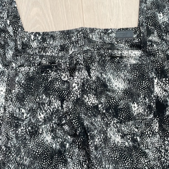 Paige printed skinny jeans (black and white), size 24 - Picture 9 of 10